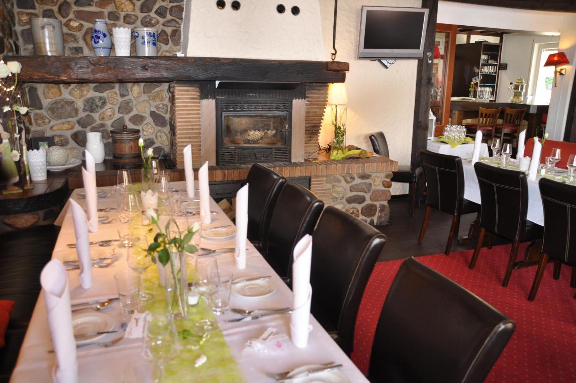 Gasthaus Zur Rebe Mehring  Exteriér fotografie